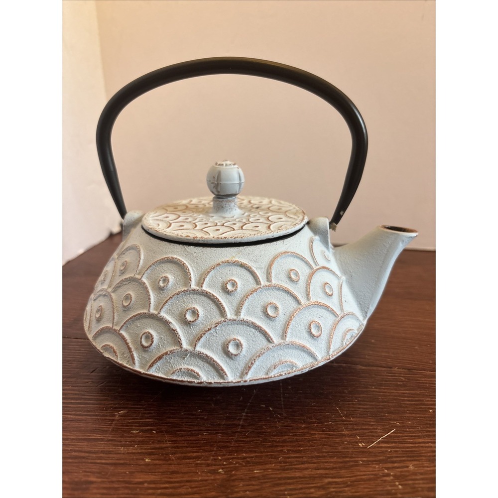 Blue‎ Gray Fish Scale Design Cast Iron Japanese Teapot with Infuser  Tea Brewing